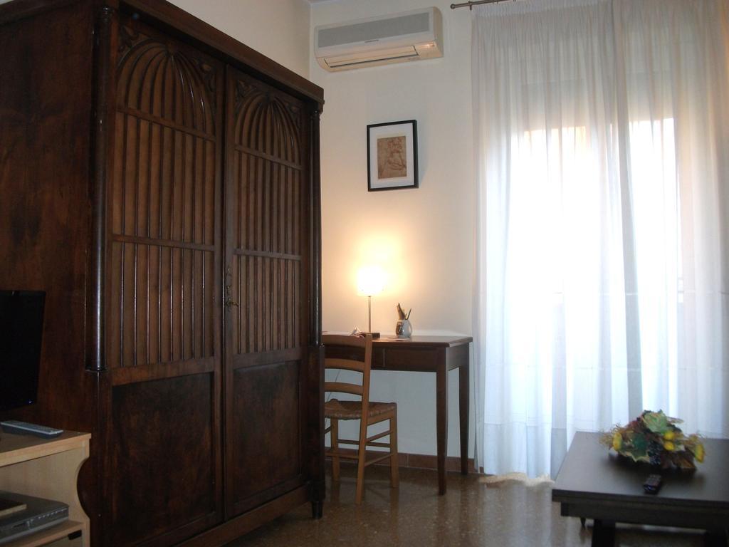 Casa Lorenzo Magnifico Rome Buitenkant foto